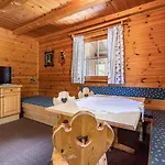 Haeusling Alm Inn Mayrhofen