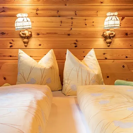 Haeusling Alm Πανδοχείο