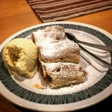 Fogadó Haeusling Alm Mayrhofen