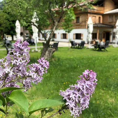 Haeusling Alm Fogadó *