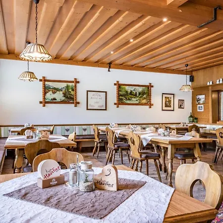 Fogadó Haeusling Alm Mayrhofen