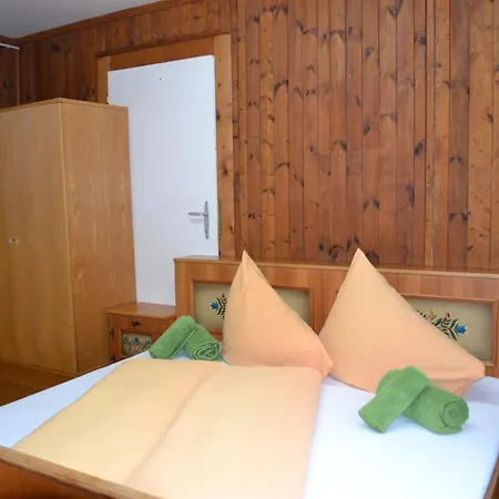 Häusling Alm Gasthof Mayrhofen