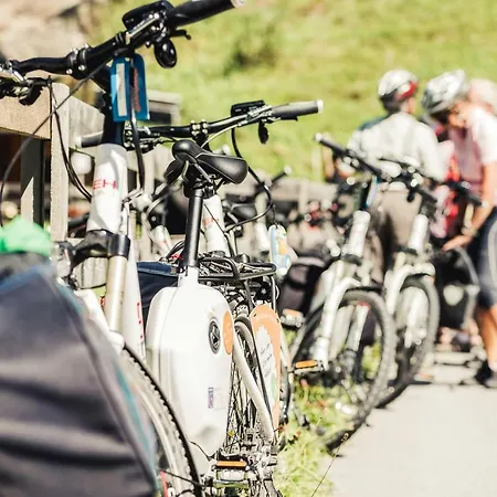 Haeusling Alm Fogadó *