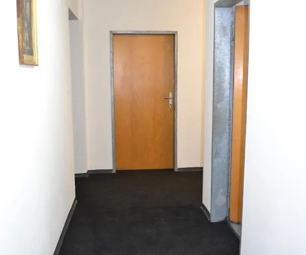 אורחן Haeusling Alm מאיירהופן