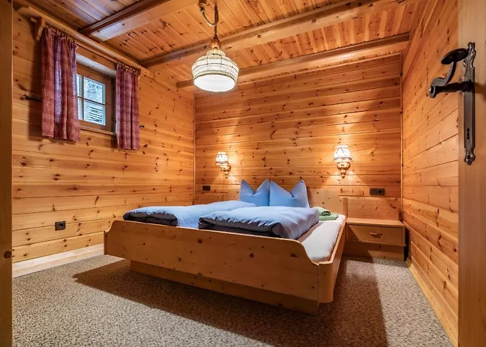 Haeusling Alm Inn Mayrhofen